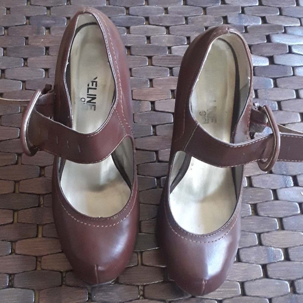 Gorgeous Brown heeled Shoes